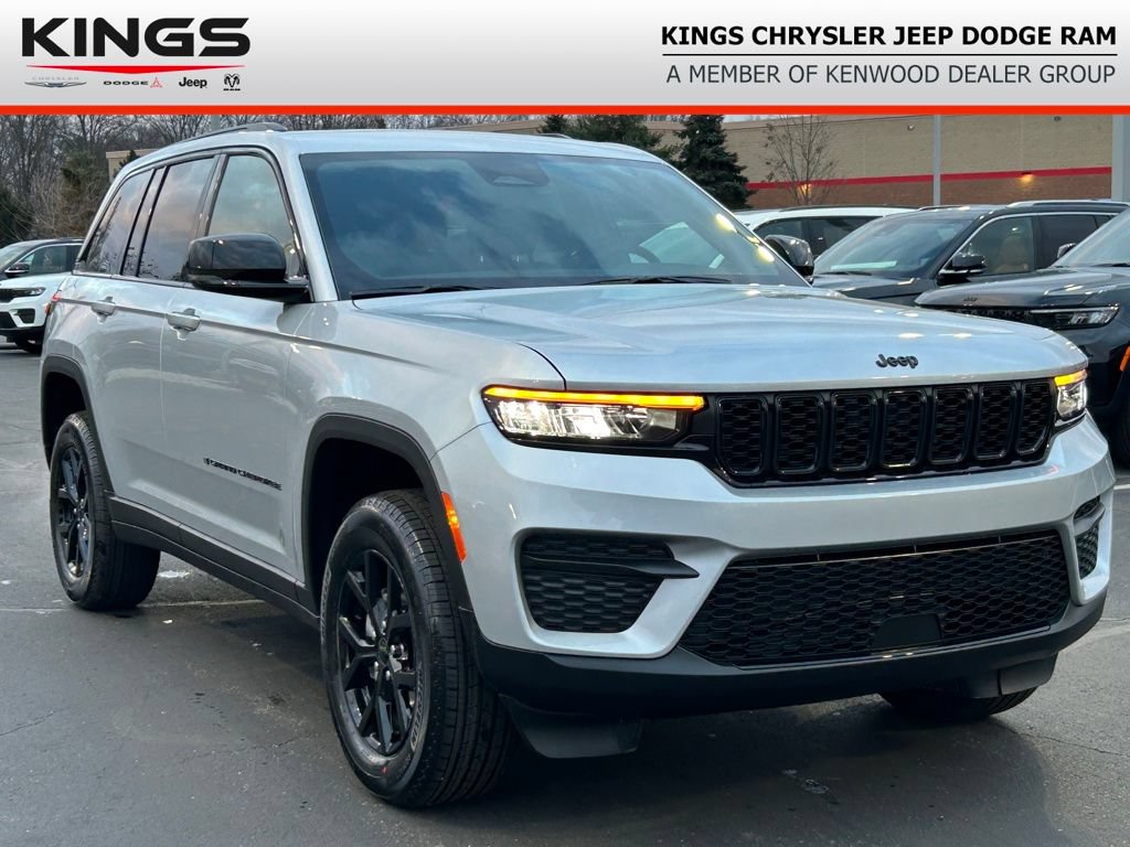 New 2025 Jeep Grand Cherokee 4WD