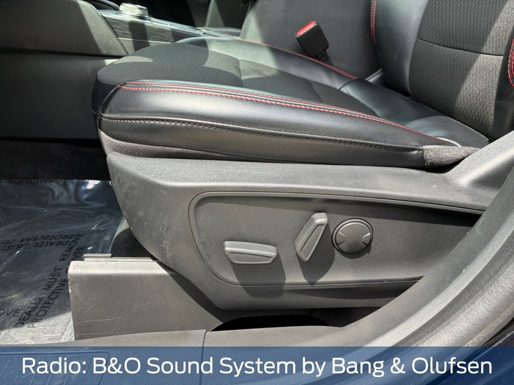Used 2024 Ford Escape ST-Line Select w/ Tech Pack #2 AWD/4WD image 12