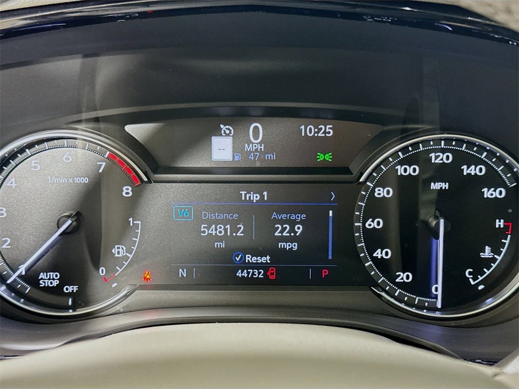 Certified 2024 Cadillac XT6 Premium Luxury image 10