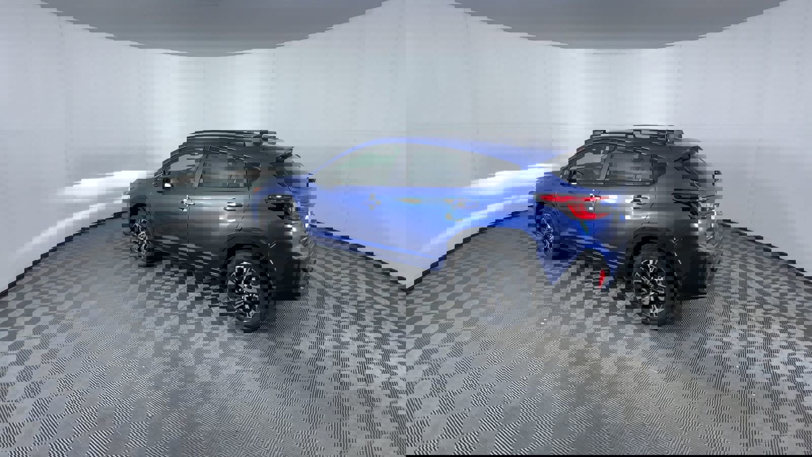 Used 2025 Subaru Crosstrek 2.5i Premium w/ Crosstrek Mirror Package image 6