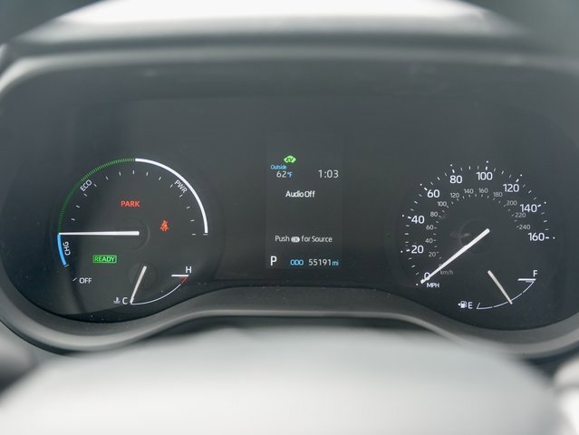 Used 2023 Toyota Sienna XLE image 19