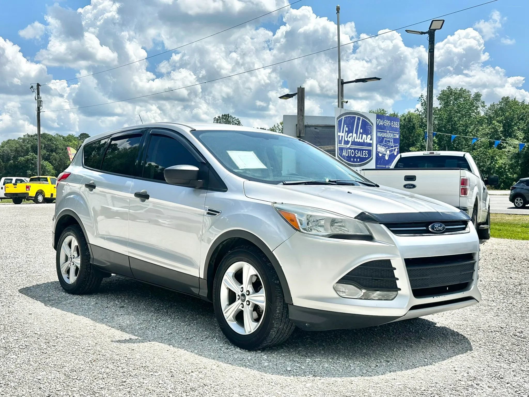 Used 2016 Ford Escape S FWD image 1