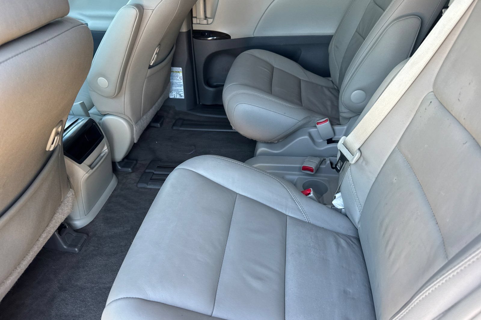 Certified 2016 Toyota Sienna XLE w/ XLE Navigation Package FWD image 15