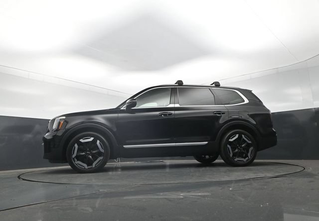 Used 2023 Kia Telluride EX AWD/4WD image 25