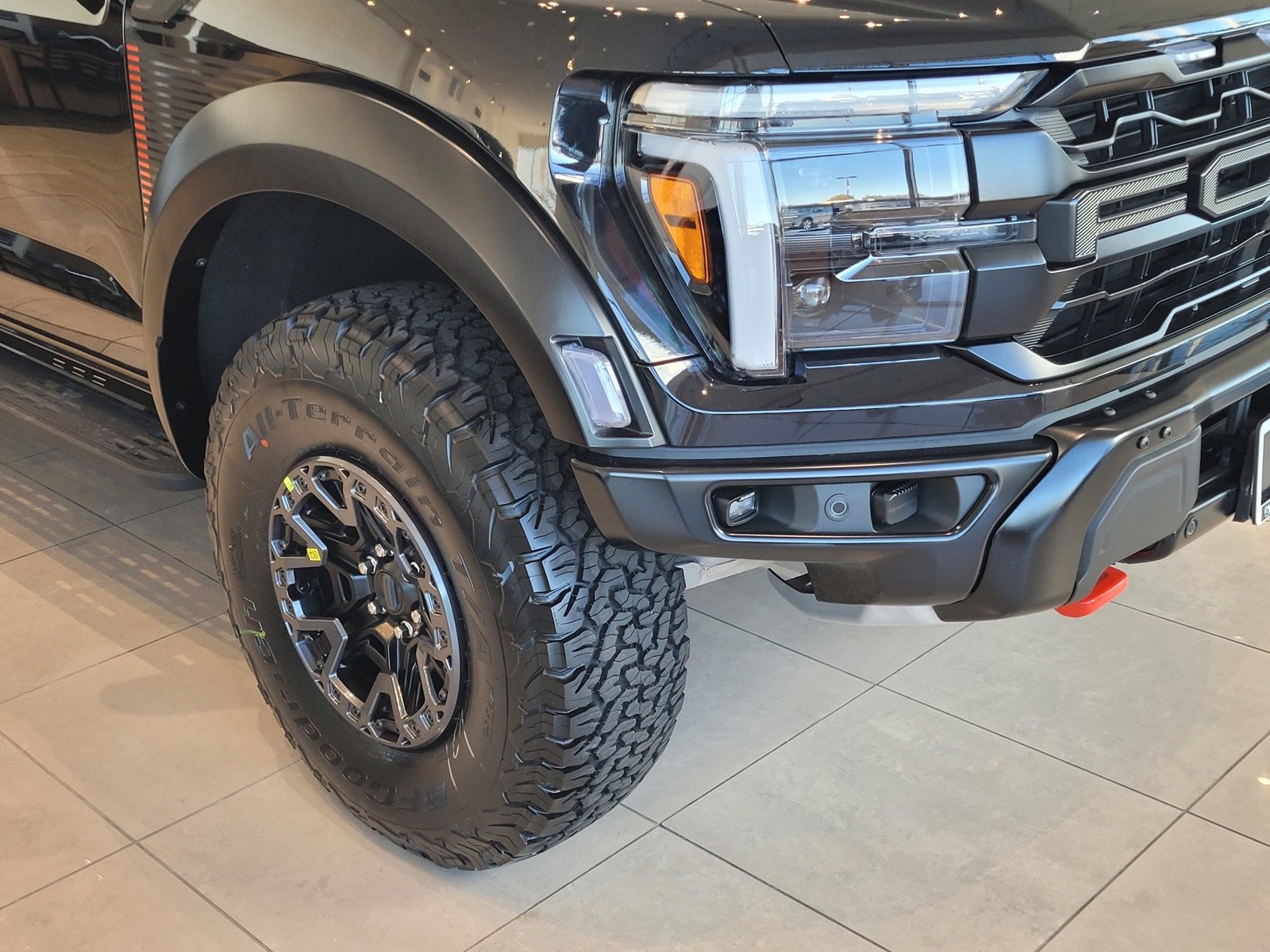 New 2025 Ford F150 Raptor w/ Equipment Group 803A Raptor R image 6