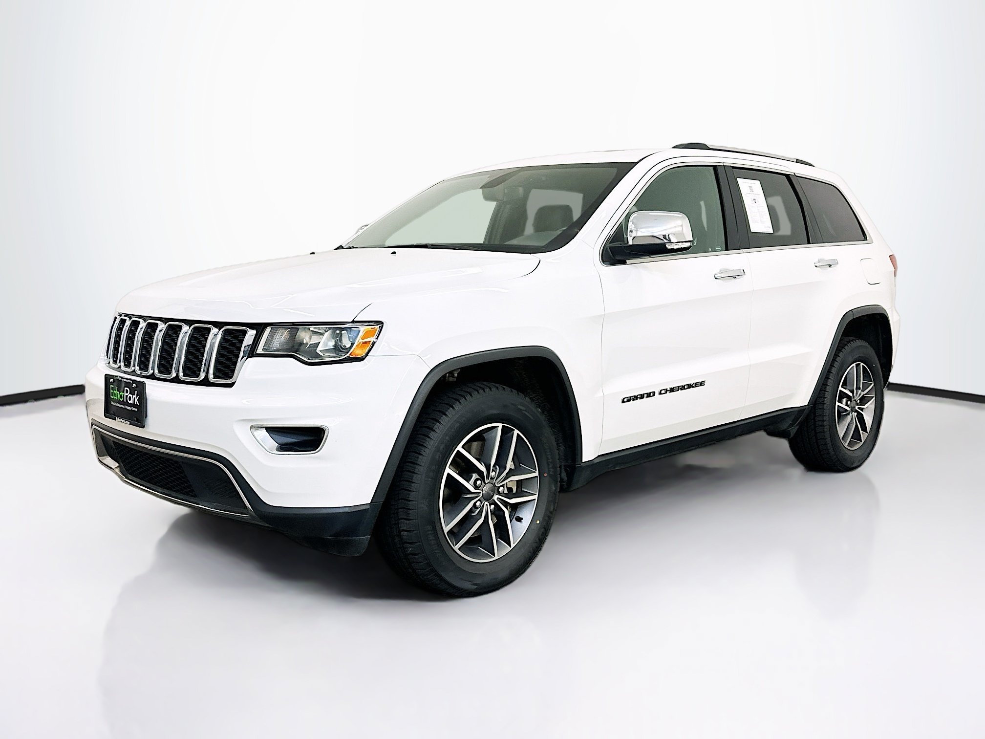 Used 2021 Jeep Grand Cherokee Limited AWD/4WD image 3