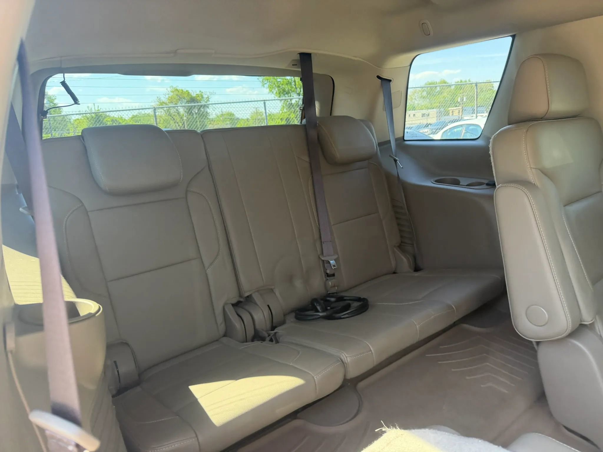 Used 2019 GMC Yukon SLT w/ Open Road Package AWD/4WD image 24