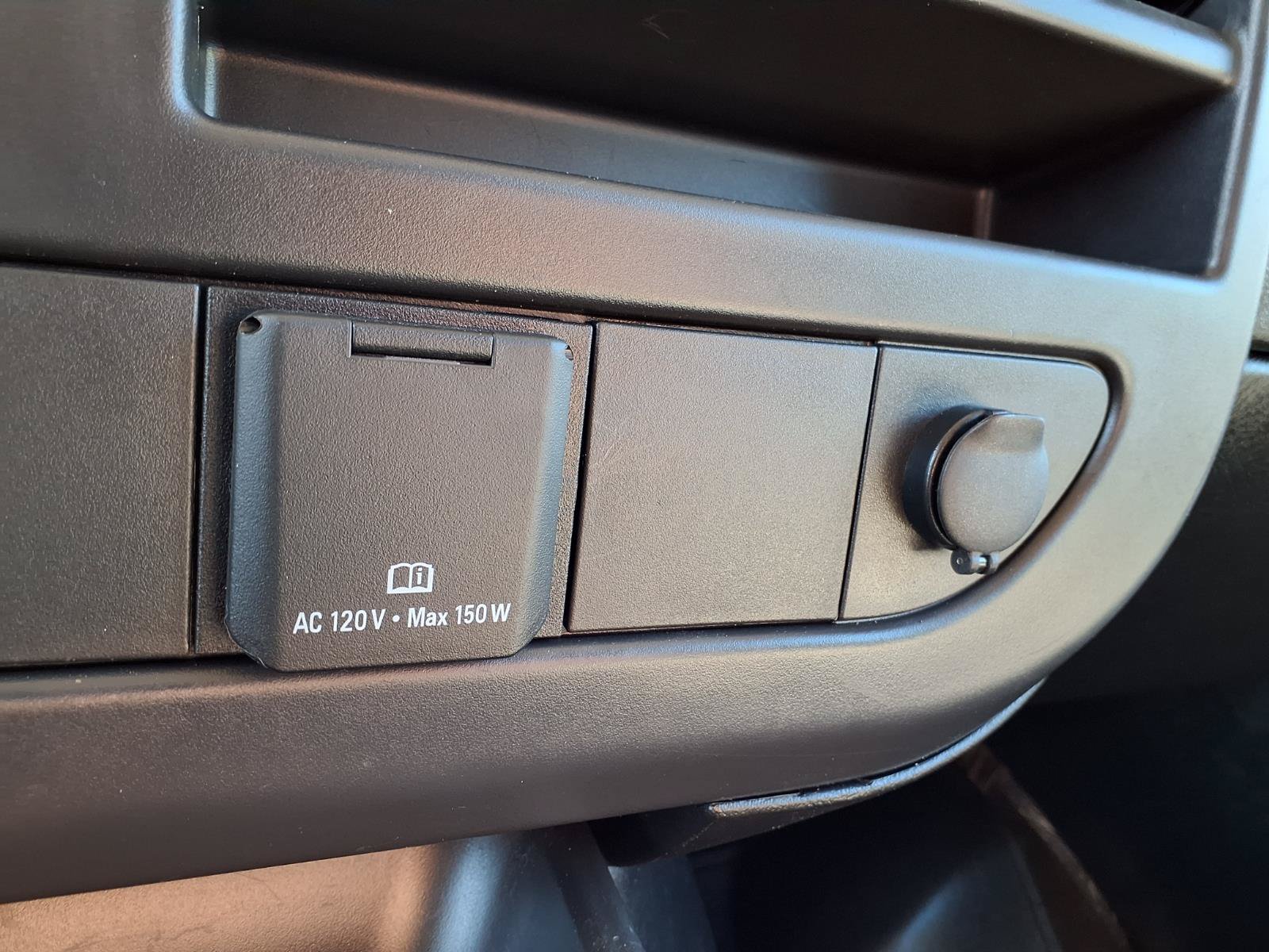 Used 2025 Chevrolet Express 3500 LS RWD image 10