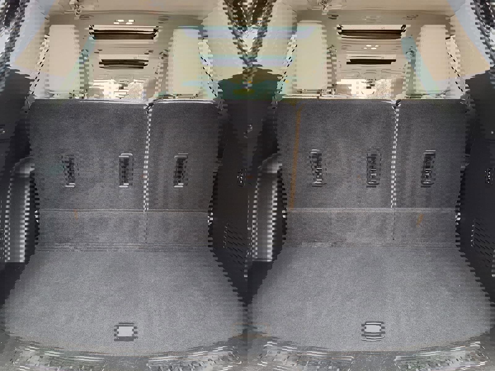 Used 2022 Buick Enclave Avenir w/ Trailering Package, 5000 lbs. image 23