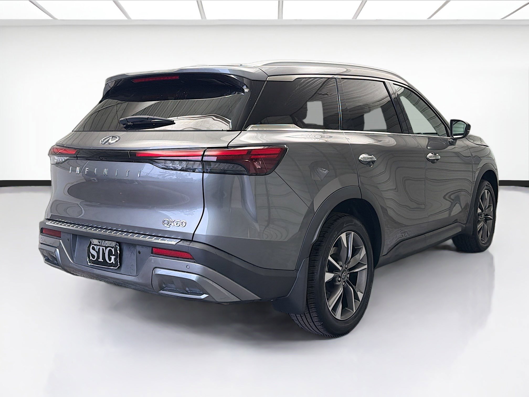 Used 2022 INFINITI QX60 Luxe w/ Cargo Package image 4