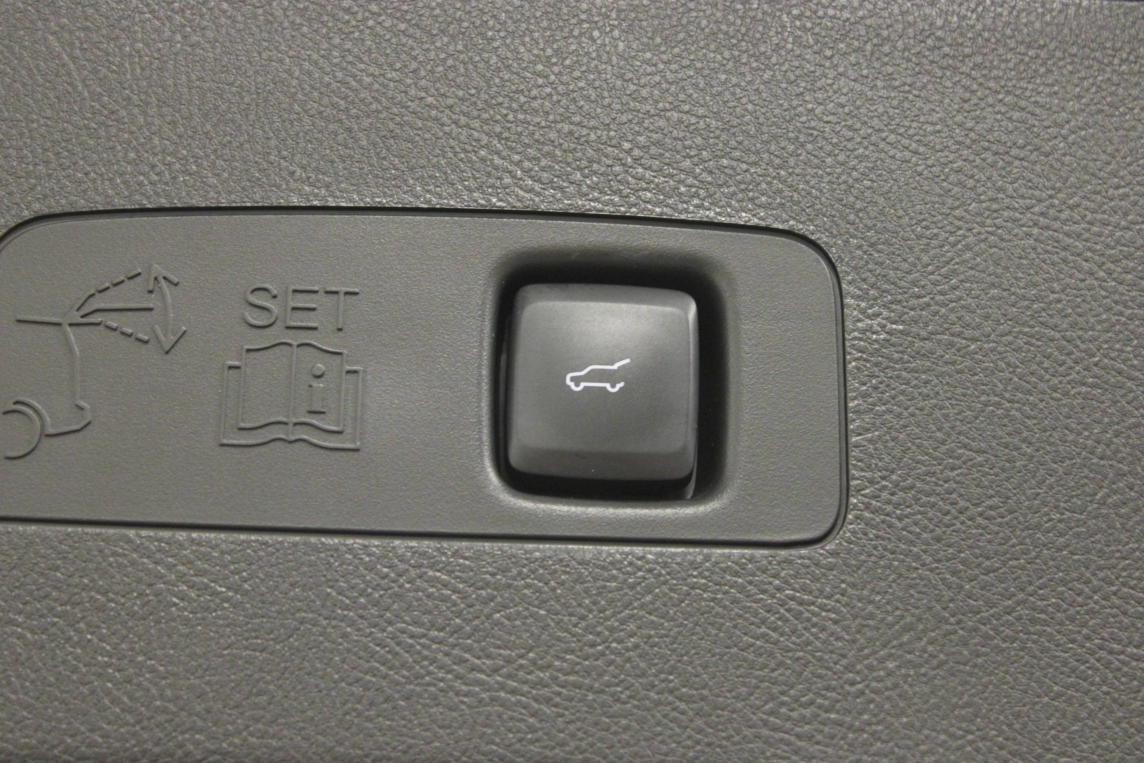 Used 2023 Lincoln Corsair Grand Touring image 15