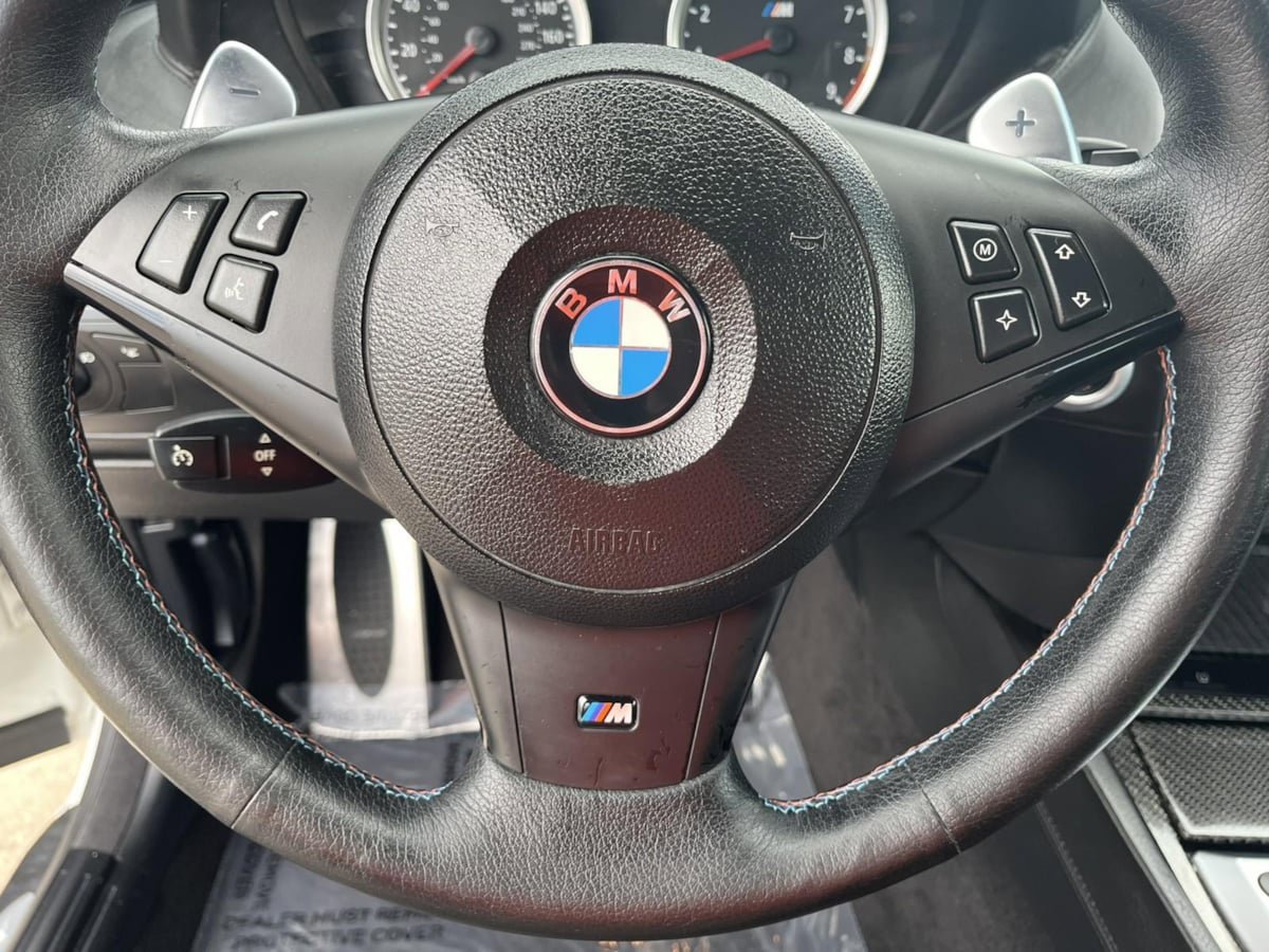 Used 2008 BMW M6 Convertible RWD image 18
