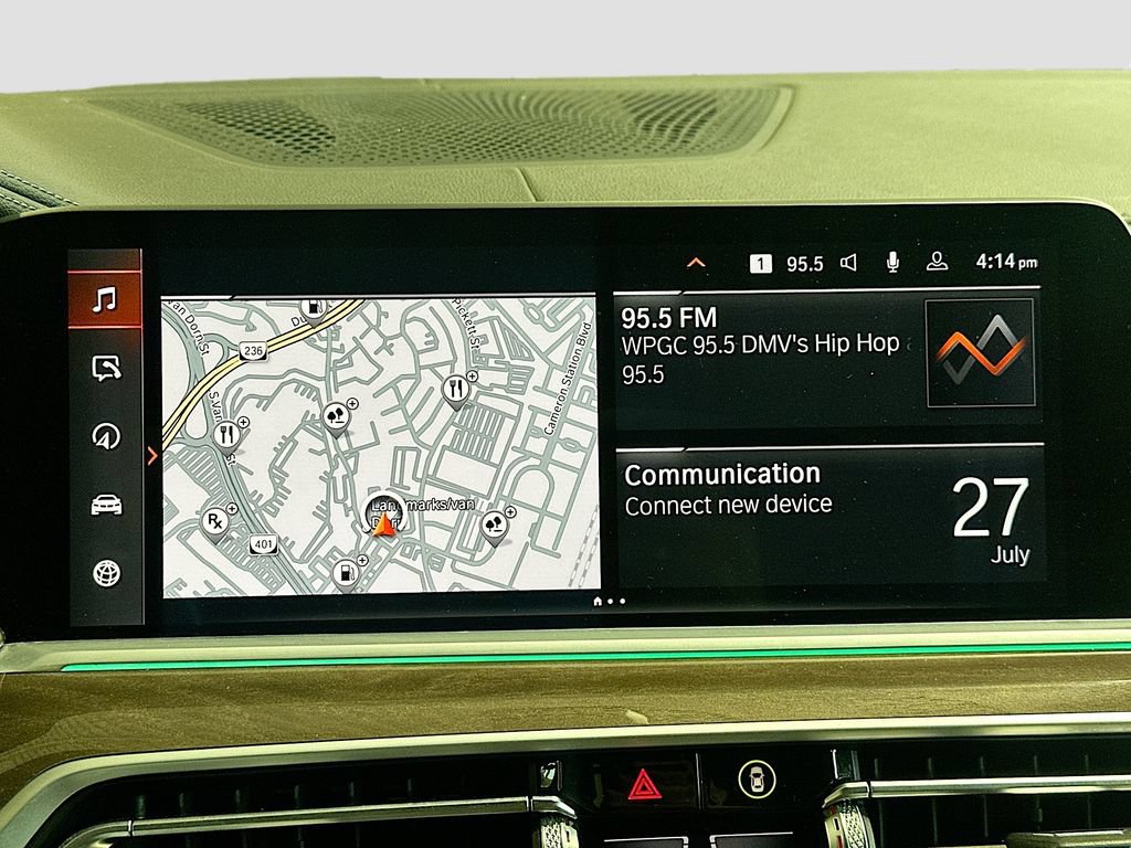 Used 2022 BMW X6 xDrive40i w/ Executive Package AWD/4WD image 15