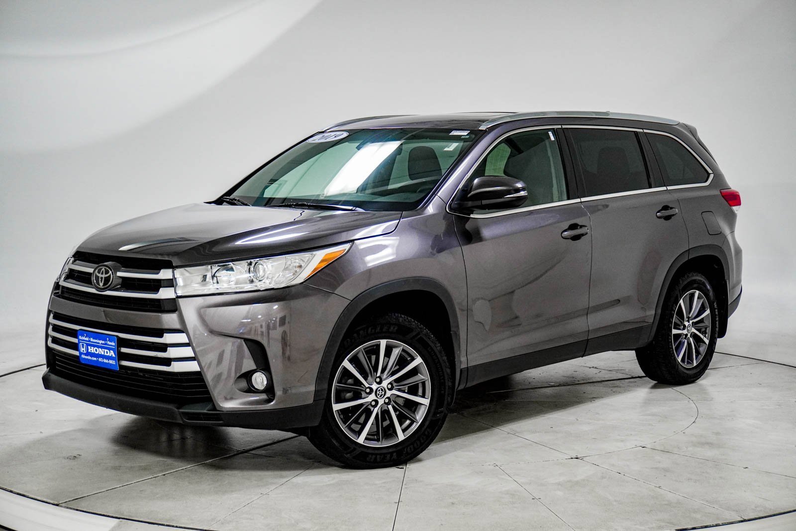Used 2019 Toyota Highlander XLE