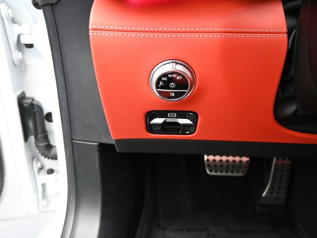 Used 2022 Mercedes-Benz SL 63 AMG 4MATIC image 38