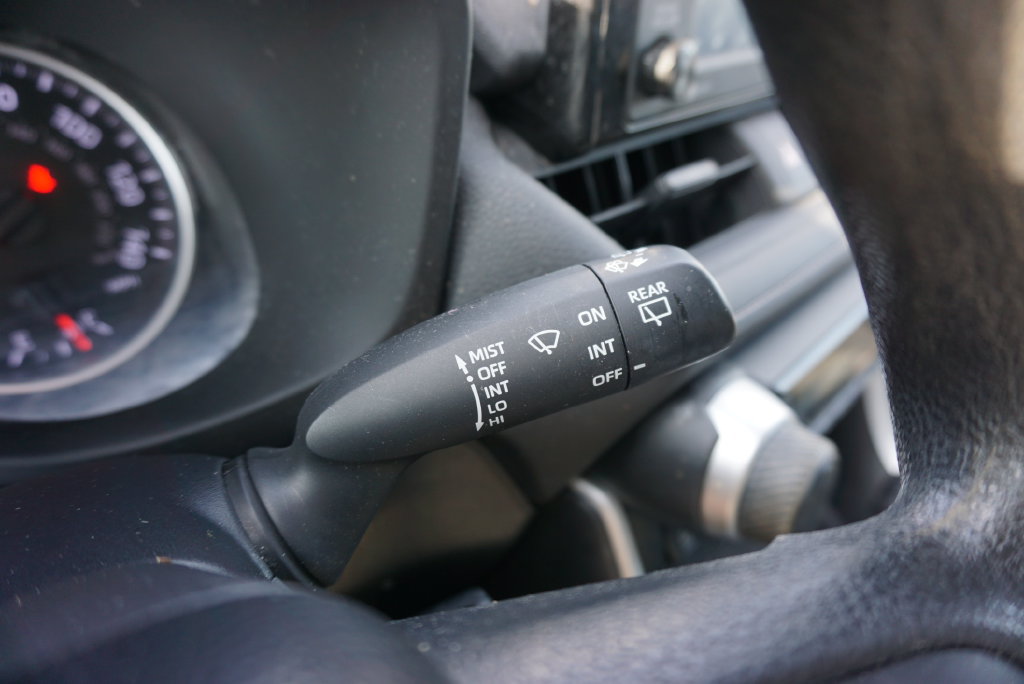 Used 2022 Toyota RAV4 LE w/ Carpet Mat Package (TMS) FWD image 23