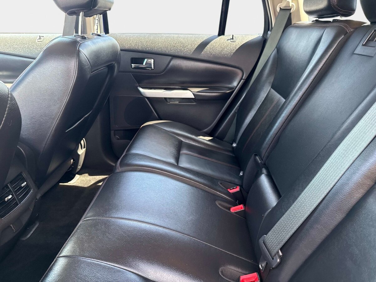 Used 2013 Ford Edge SEL FWD image 13