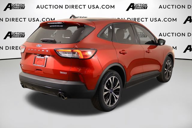 Used 2022 Ford Escape SE w/ SE Sport Appearance Package FWD image 40