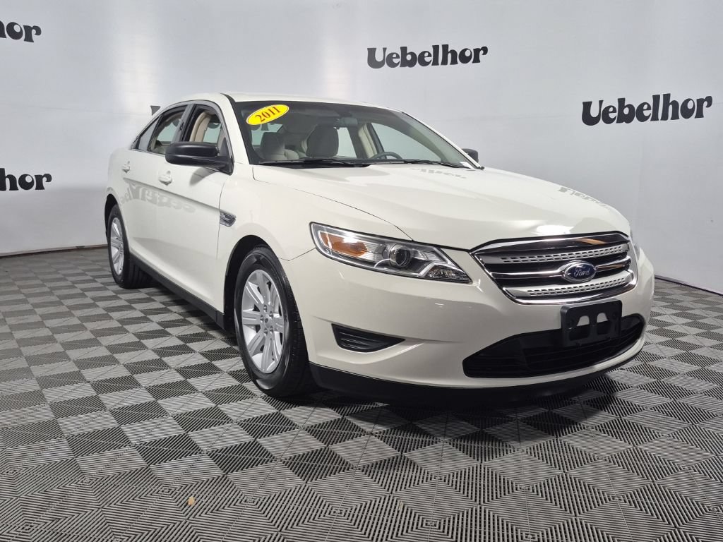 Used 2011 Ford Taurus SE