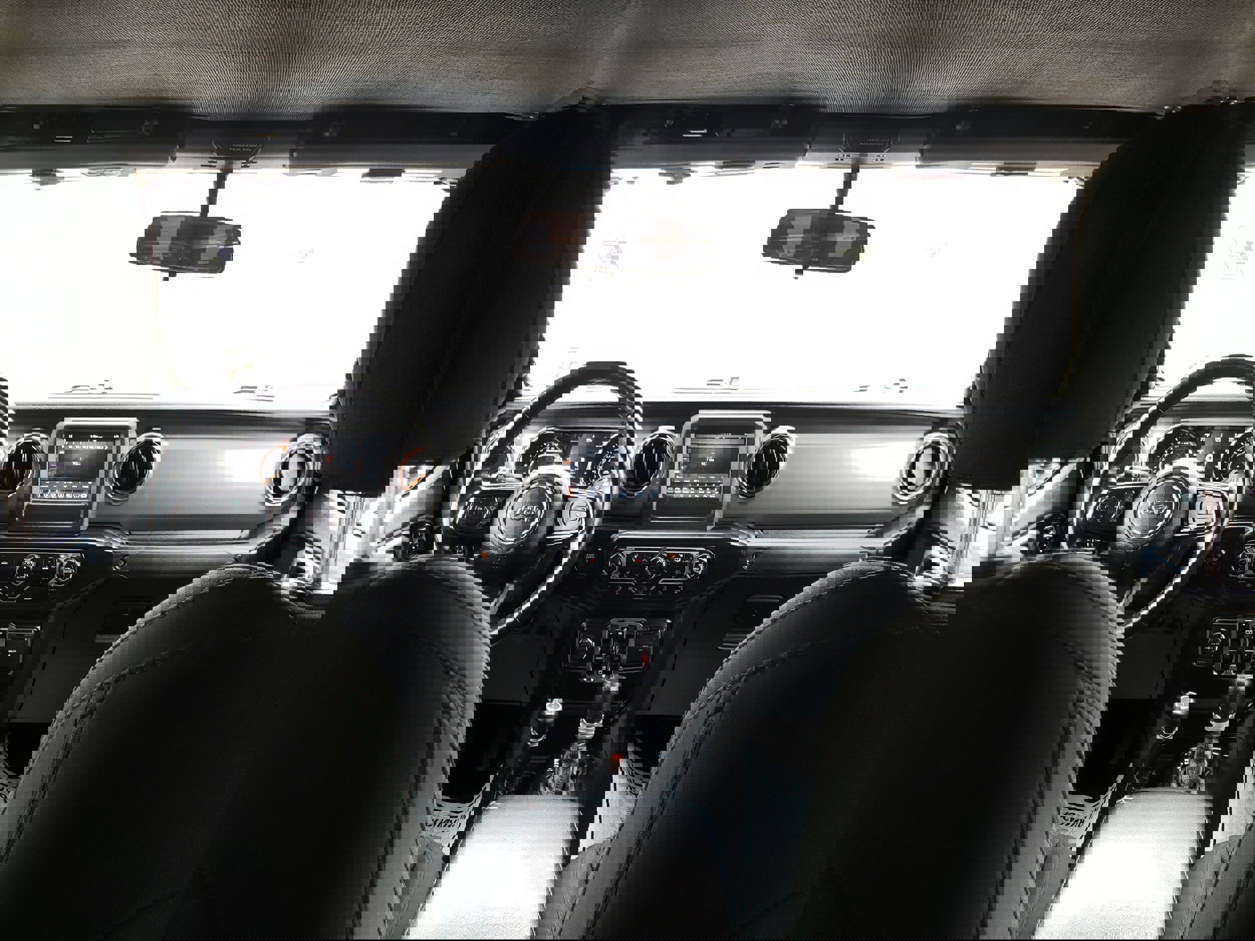 Used 2021 Jeep Gladiator Sport image 22