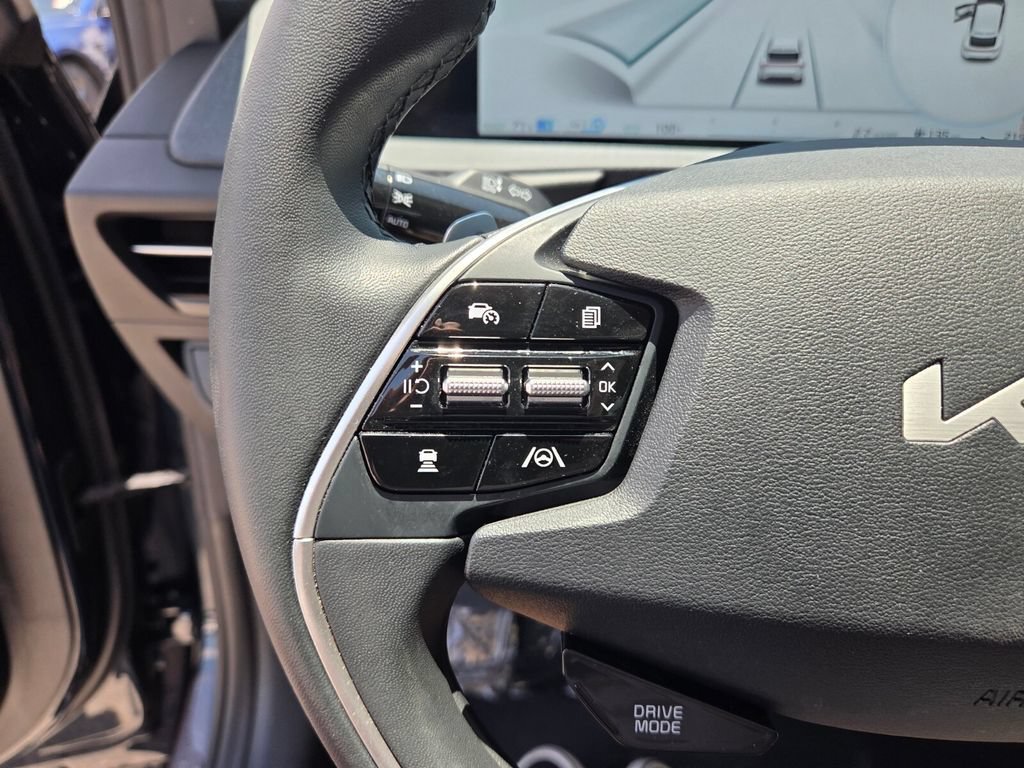 Used 2024 Kia EV6 Light RWD image 28