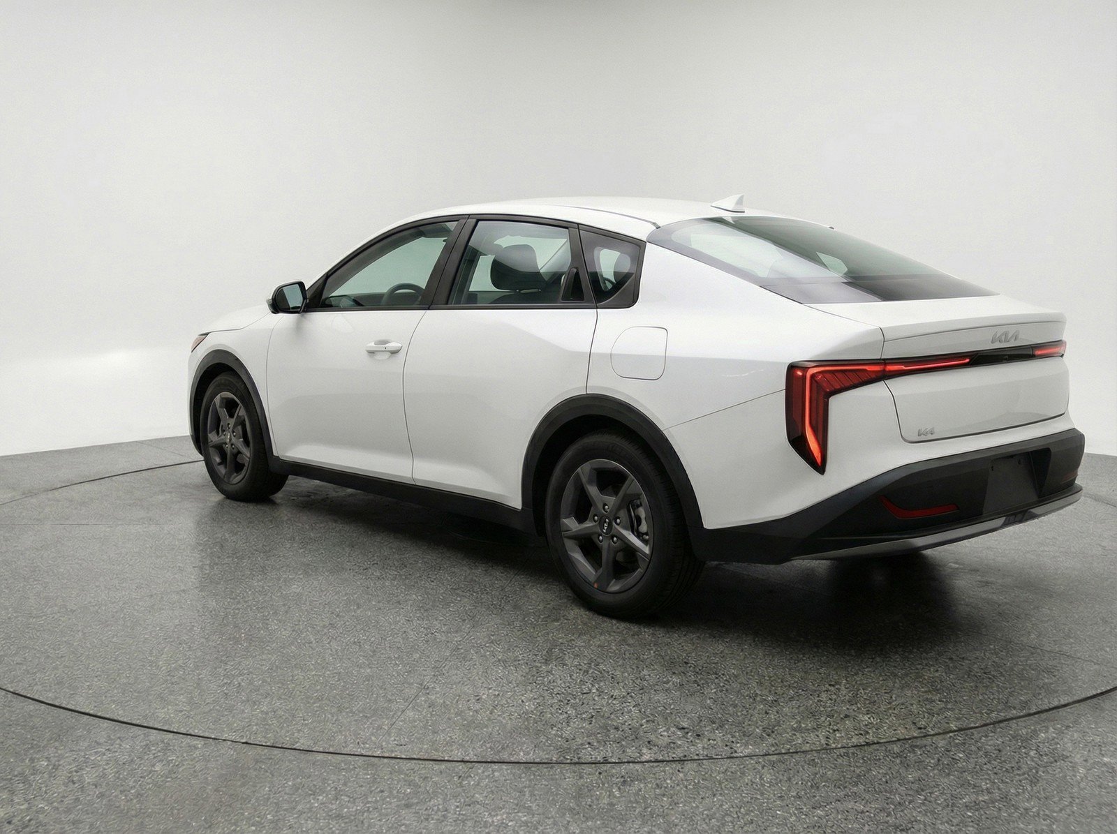 Used 2025 Kia K4 LXS FWD image 6