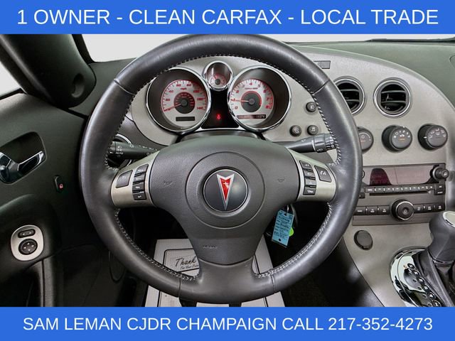 Used 2009 Pontiac Solstice Convertible w/ Premium Package RWD image 10