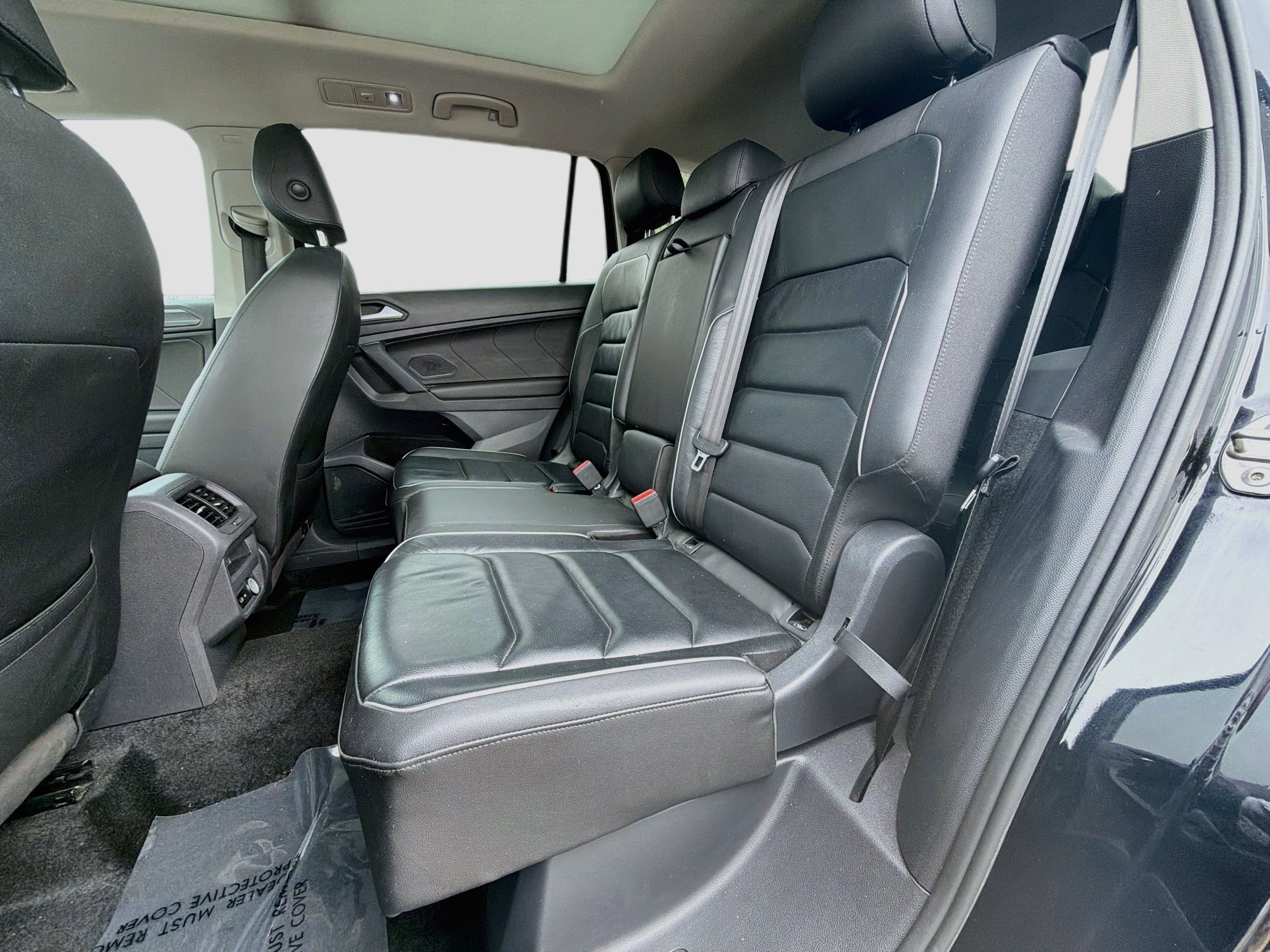 Used 2019 Volkswagen Tiguan SEL Premium w/ 3rd Row Seat Package AWD/4WD image 20