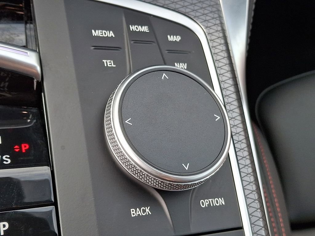 Used 2026 BMW M440i Convertible image 24