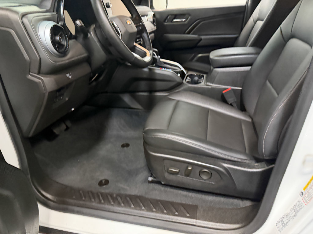 Used 2023 Chevrolet Colorado LT w/ LT Convenience Package III AWD/4WD image 58