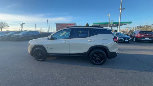 Certified 2022 GMC Terrain AT4 w/ Infotainment Package II image 5