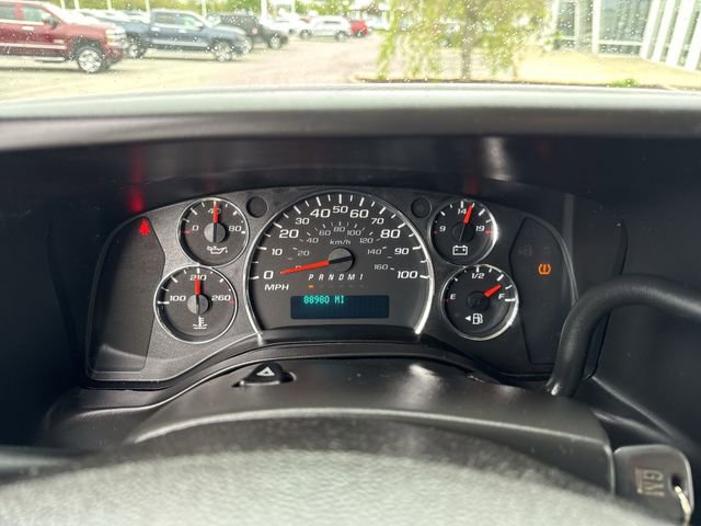 Used 2017 GMC Savana 2500 RWD image 11