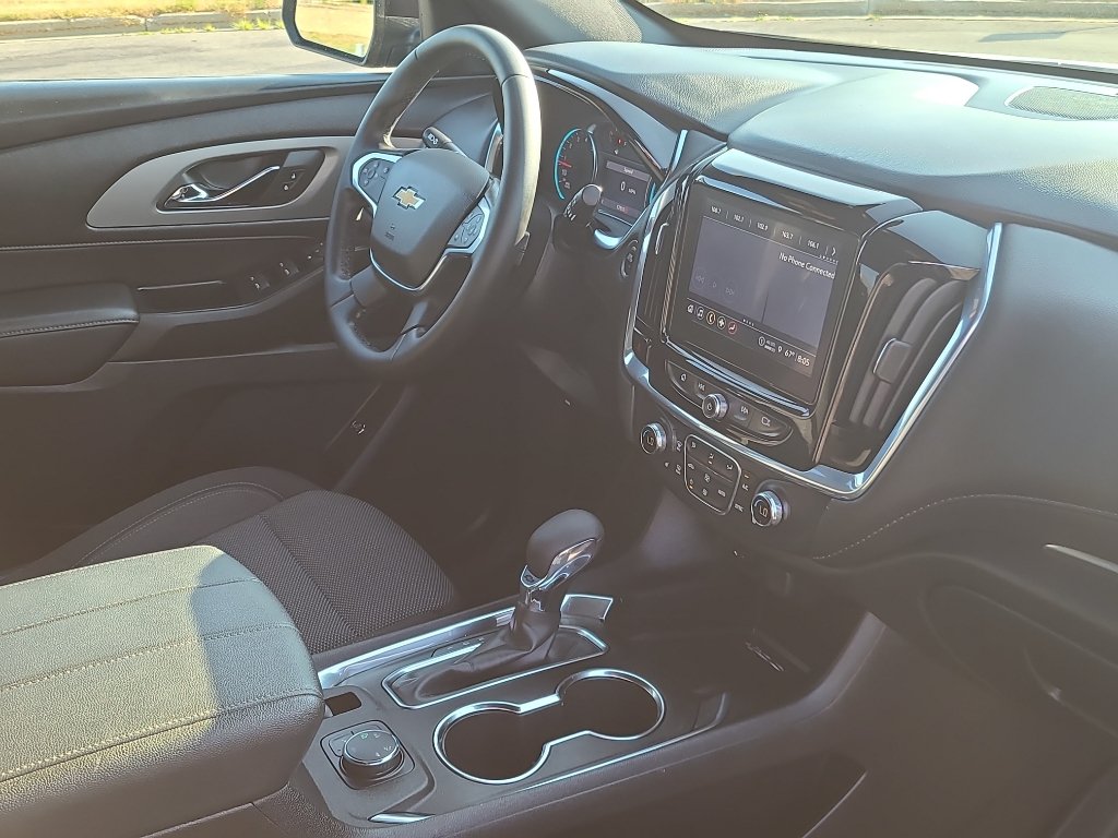 Used 2023 Chevrolet Traverse LT AWD/4WD image 28