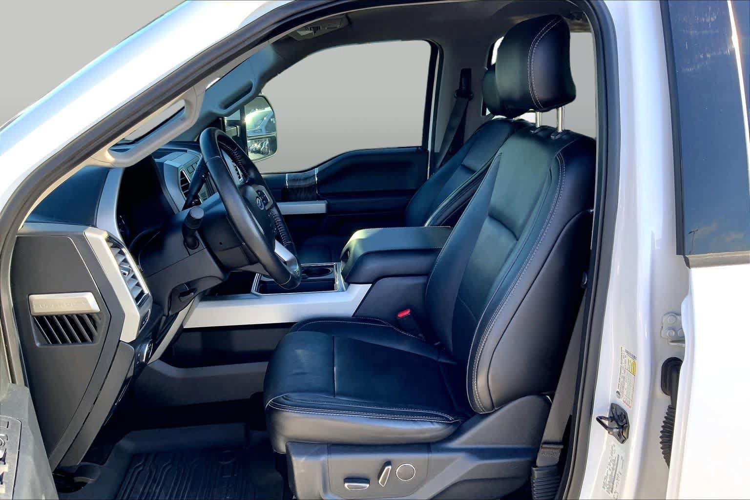 Certified 2017 Ford F250 Lariat w/ Lariat Value Package RWD image 8