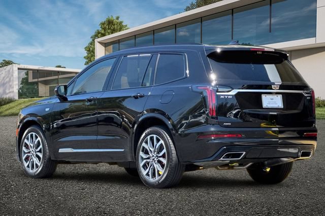 Certified 2025 Cadillac XT6 Sport w/ Platinum Package AWD/4WD image 6