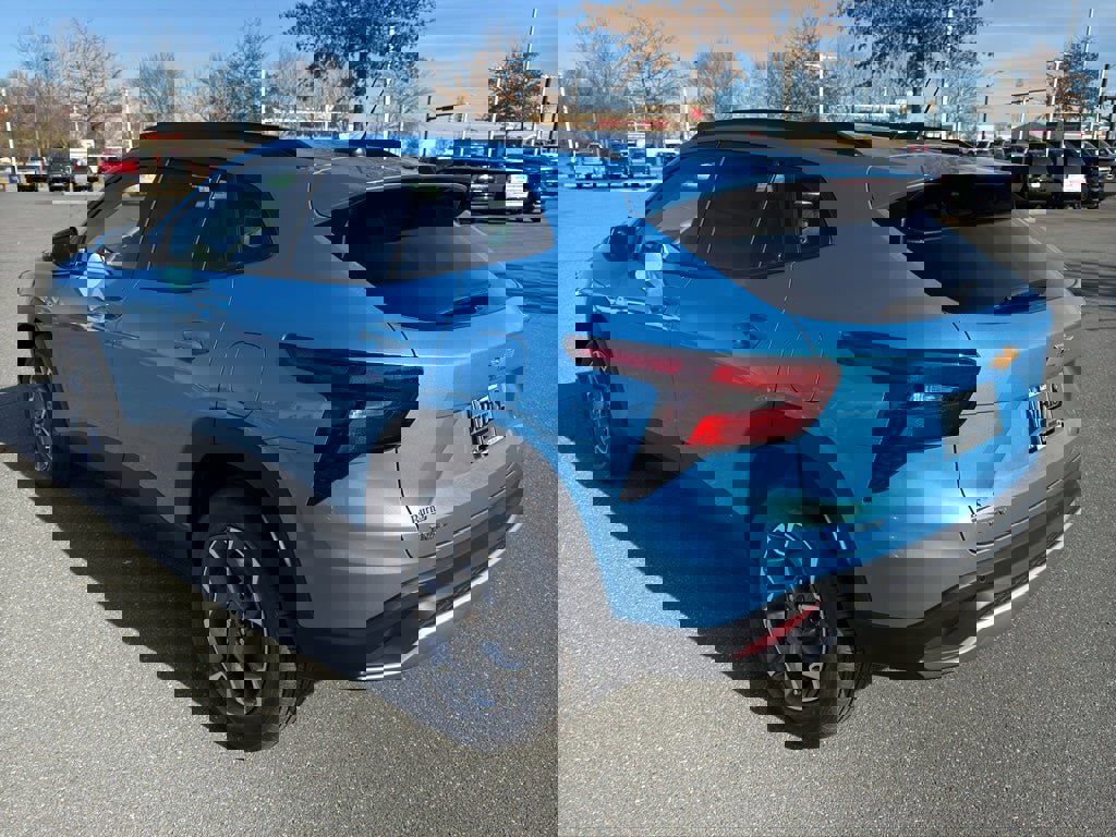 New 2026 Chevrolet Trax LT w/ Driver Confidence Package image 5