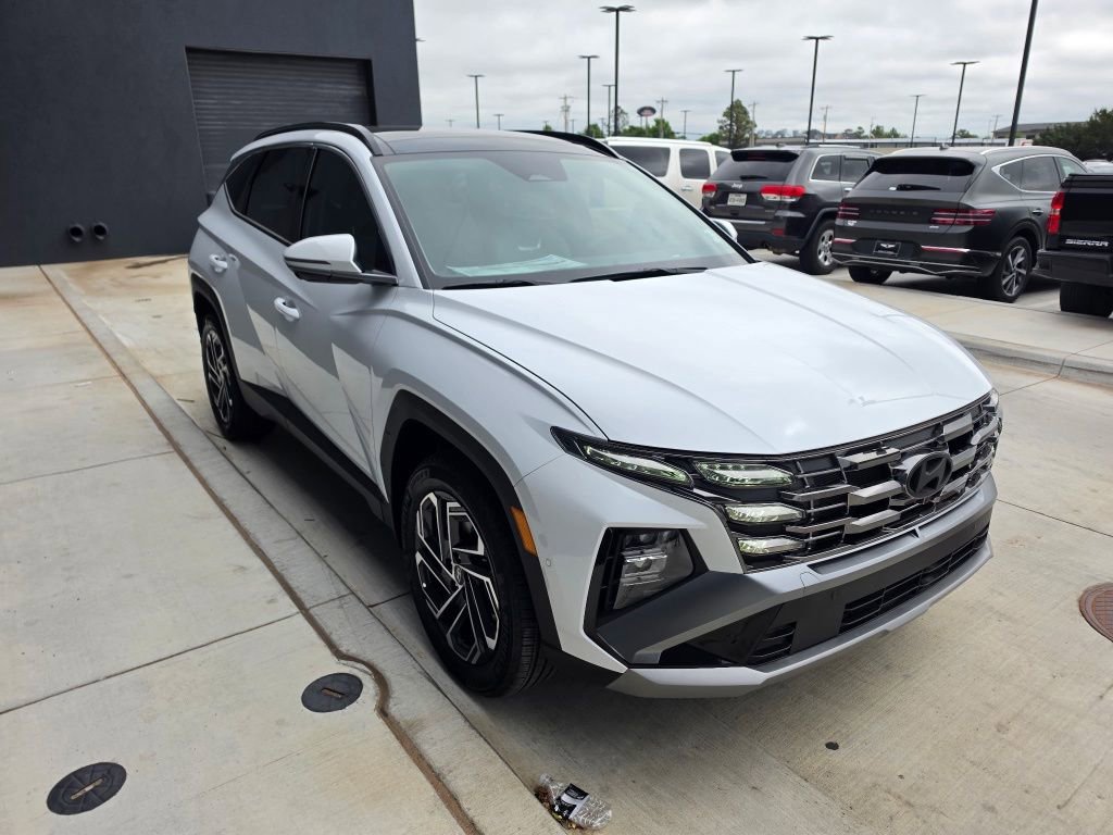 New 2026 Hyundai Tucson Limited AWD/4WD image 3