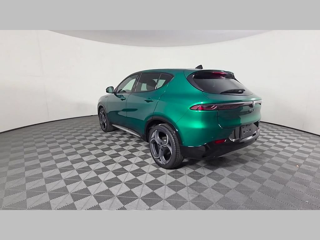 New 2026 Alfa Romeo Tonale w/ Active Assist Package AWD/4WD image 30