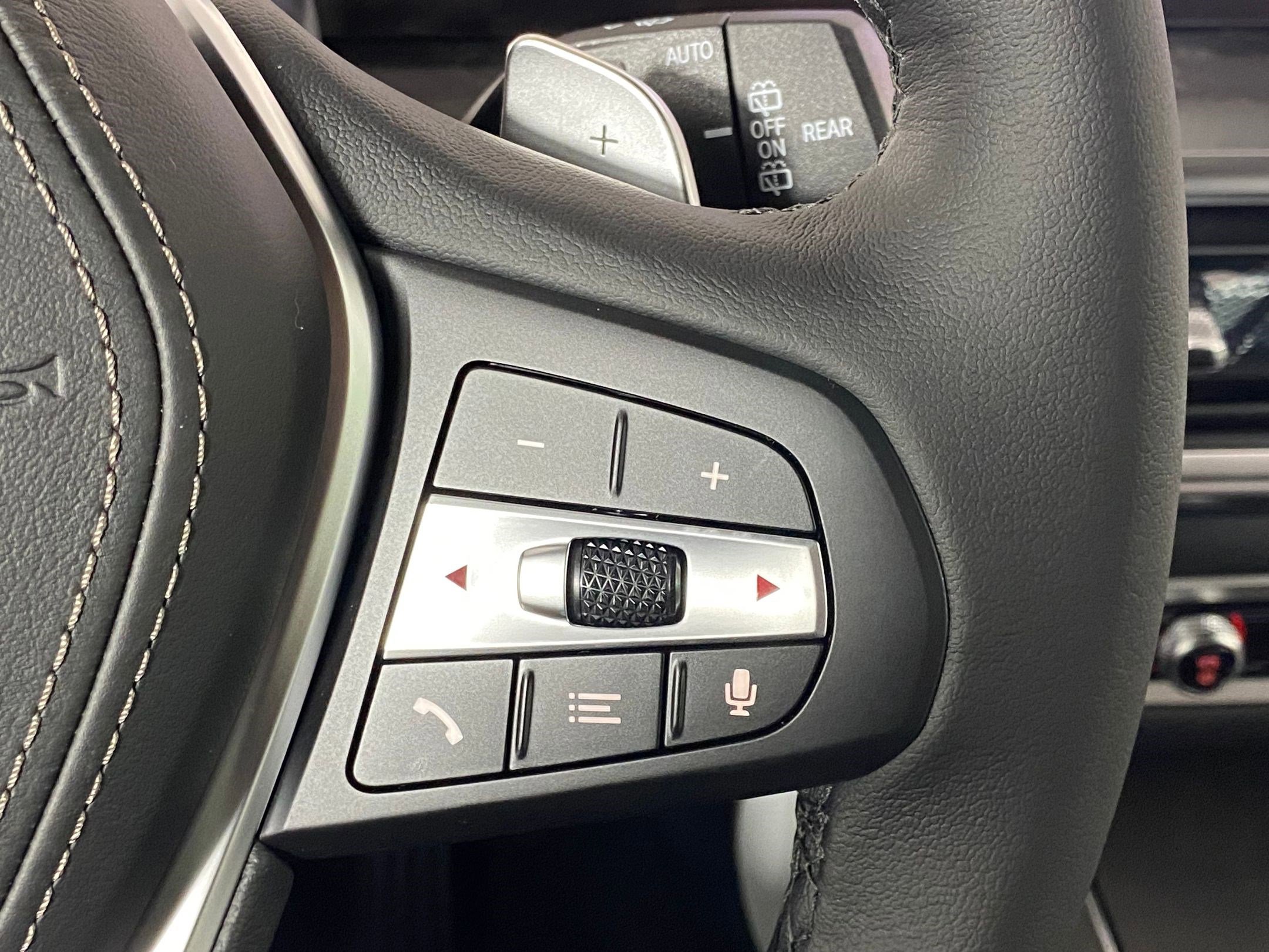 Used 2026 BMW X5 sDrive40i w/ Premium Package image 28