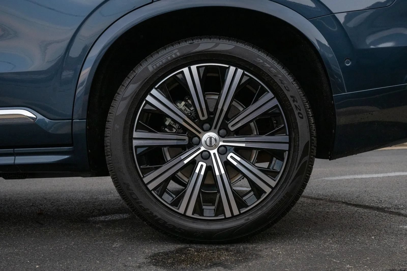 Used 2020 Volvo XC90 T6 Inscription AWD/4WD image 11