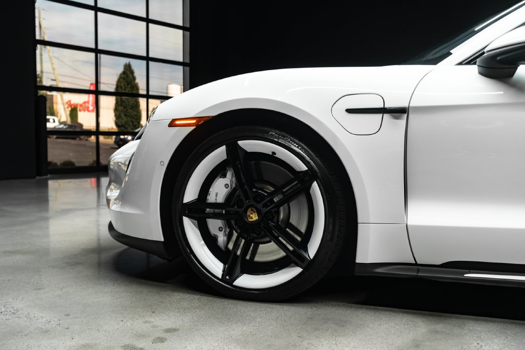 Used 2021 Porsche Taycan 4S AWD/4WD image 20