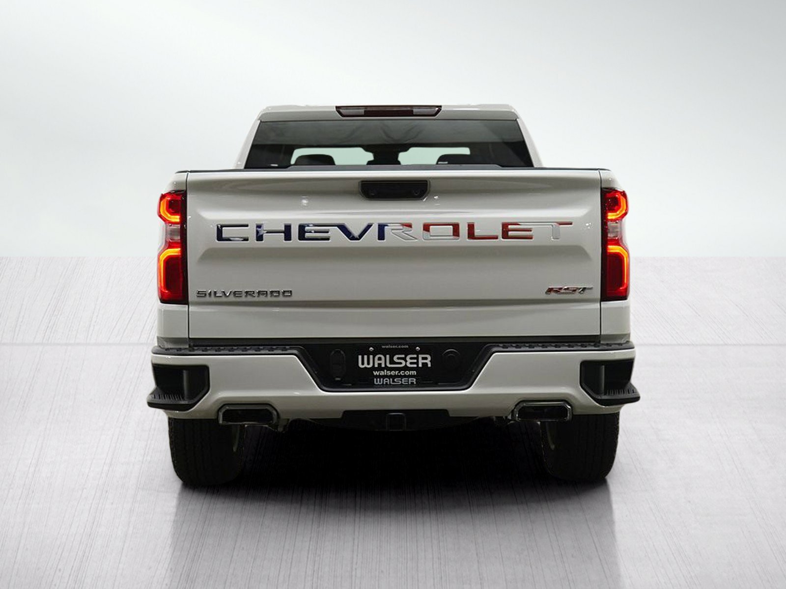 Used 2023 Chevrolet Silverado 1500 RST AWD/4WD image 5