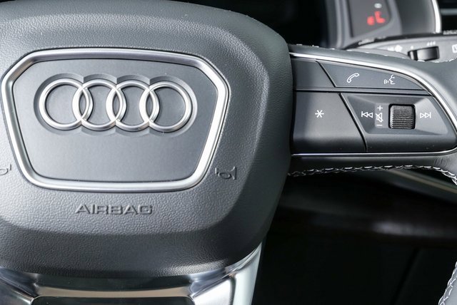 New 2026 Audi Q8 Prestige image 12