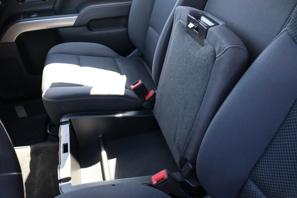 Used 2018 Chevrolet Silverado 1500 LT w/ All Star Edition image 27