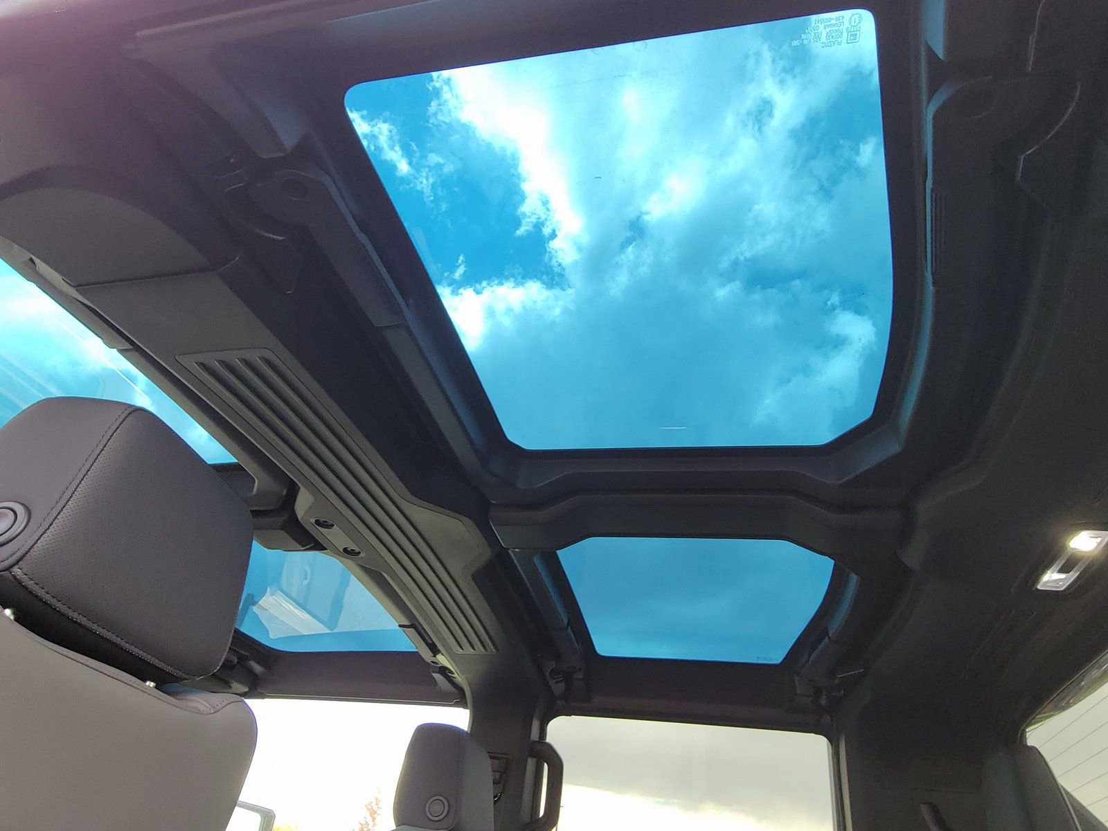 New 2025 GMC Hummer EV 3X image 16