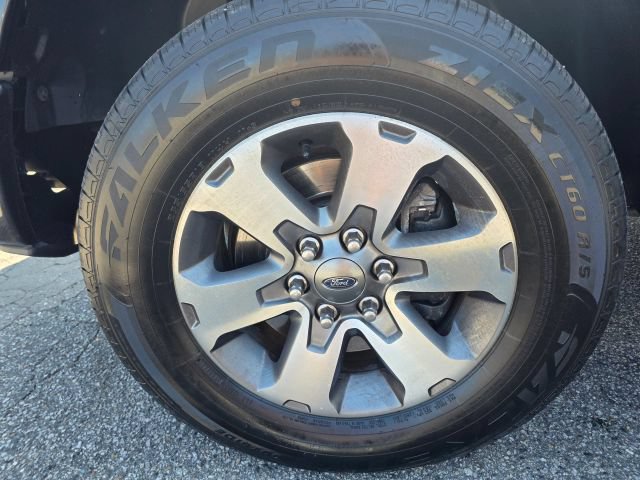 Used 2013 Ford F150 STX w/ Mid Equipment Group AWD/4WD image 9