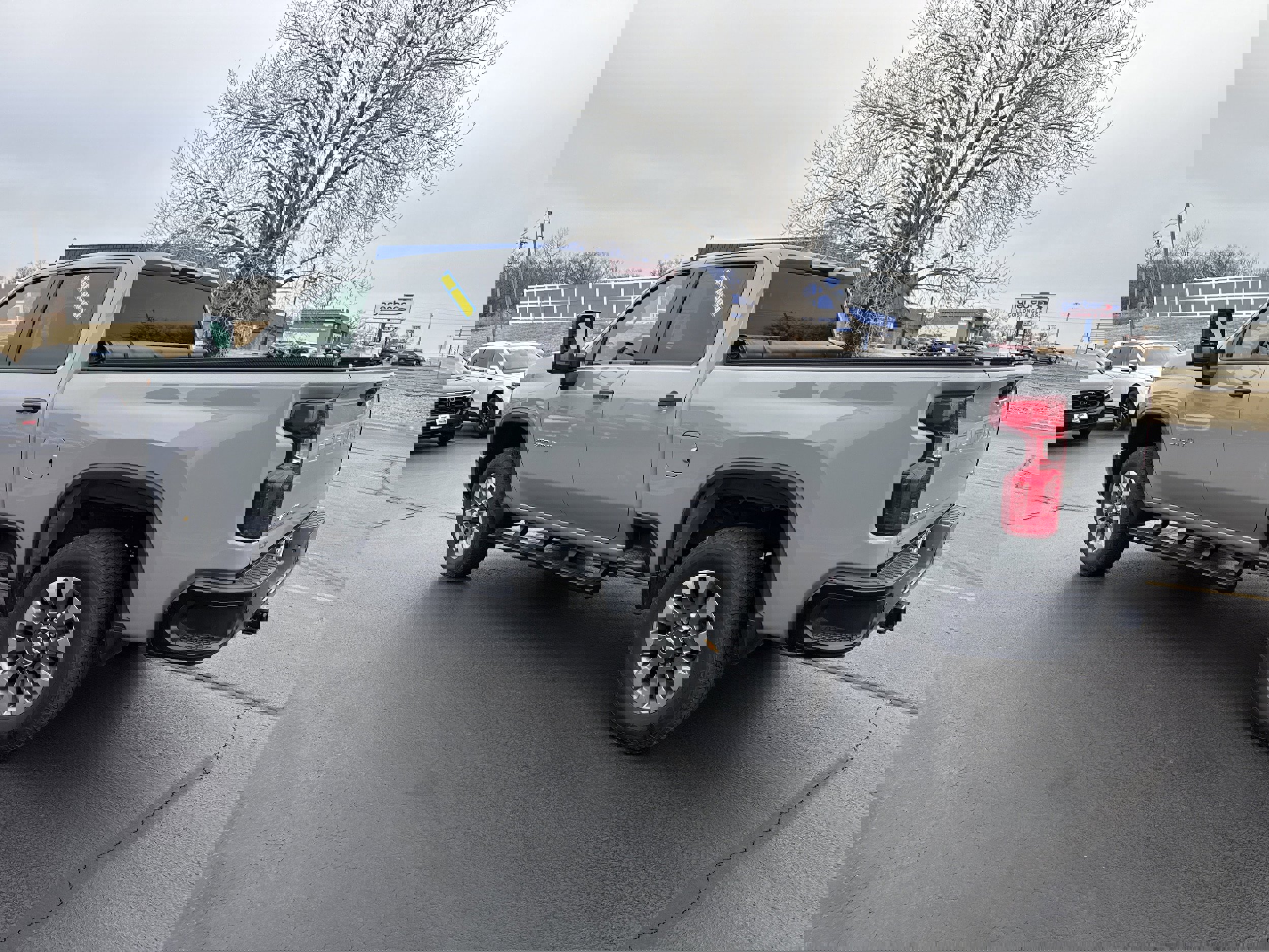 Used 2024 Chevrolet Silverado 2500 Custom w/ Custom Value Package image 12