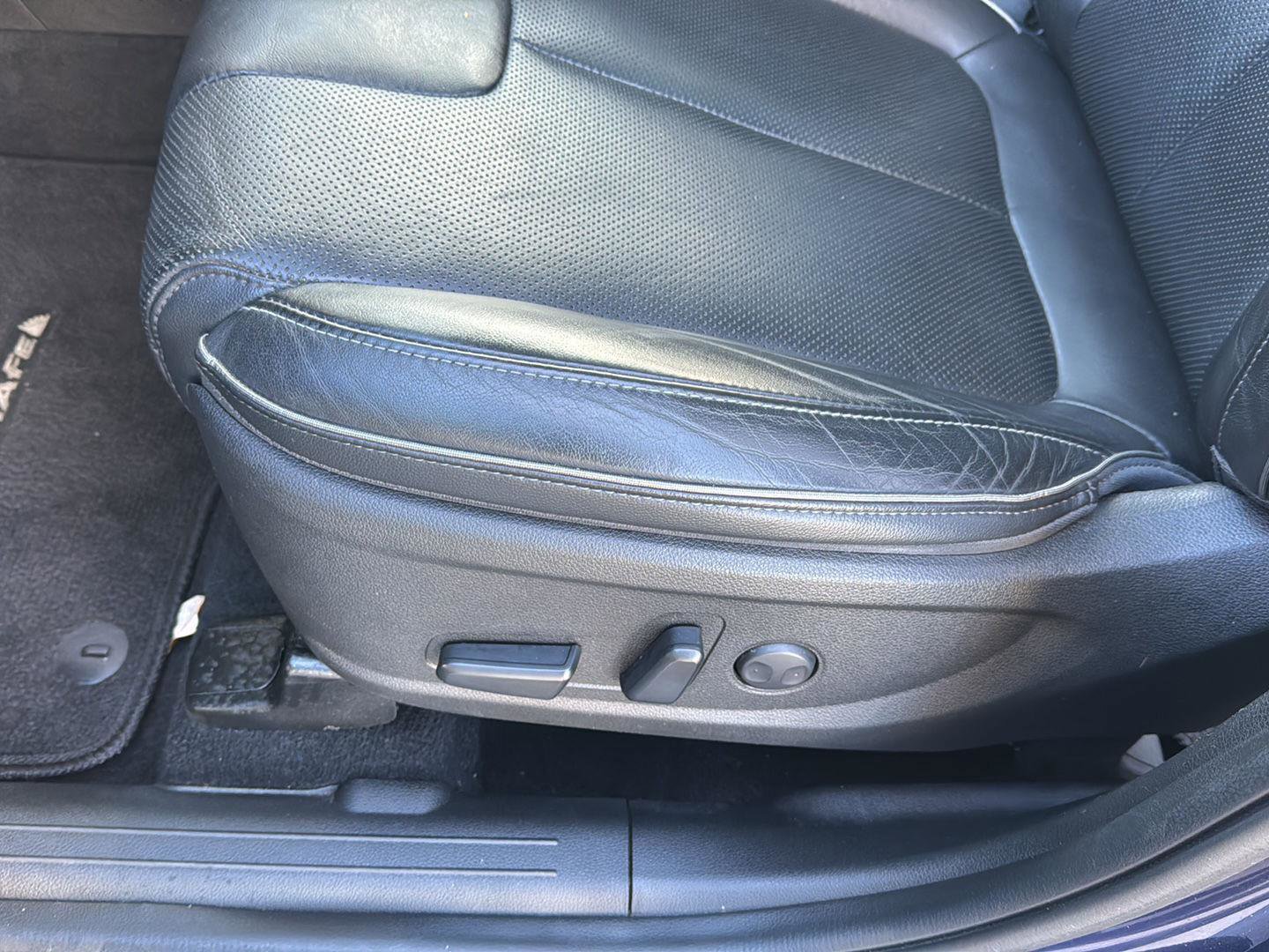 Used 2022 Hyundai Santa Fe SEL w/ Convenience + Premium Package image 30