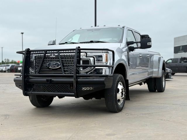Used 2022 Ford F350 Lariat w/ Lariat Ultimate Package AWD/4WD image 4