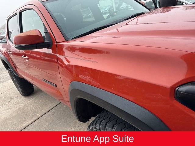 Used 2017 Toyota Tacoma TRD Off-Road image 4
